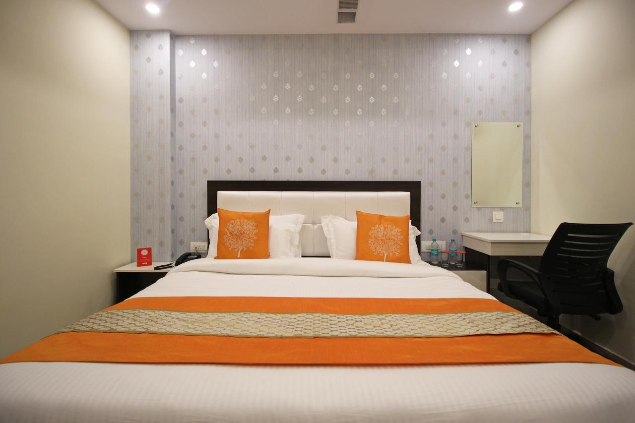 Oyo 8132 Hotel Kukreja Dehradun Dış mekan fotoğraf