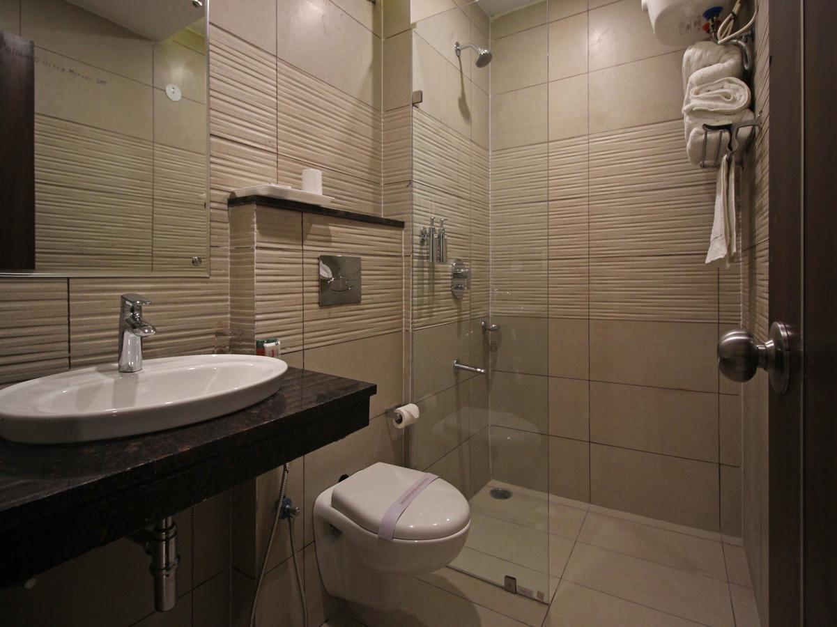 Oyo 8132 Hotel Kukreja Dehradun Dış mekan fotoğraf