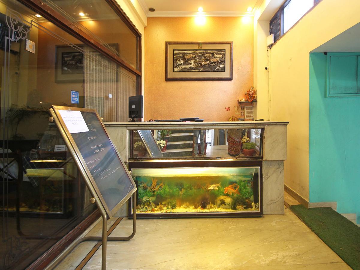Oyo 8132 Hotel Kukreja Dehradun Dış mekan fotoğraf